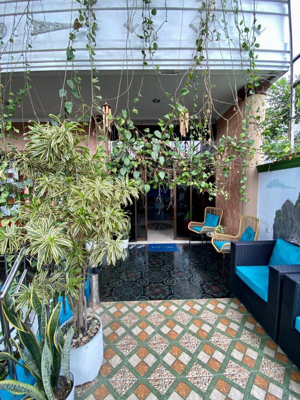 Mador Malang Dorm Hostel Dış mekan fotoğraf