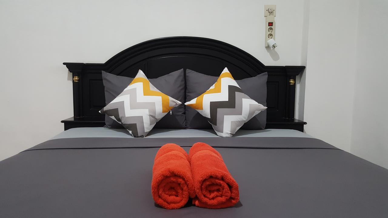 Mador Malang Dorm Hostel Dış mekan fotoğraf