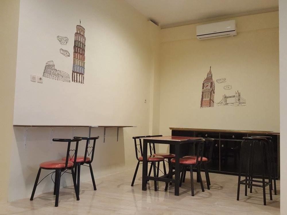 Mador Malang Dorm Hostel Dış mekan fotoğraf