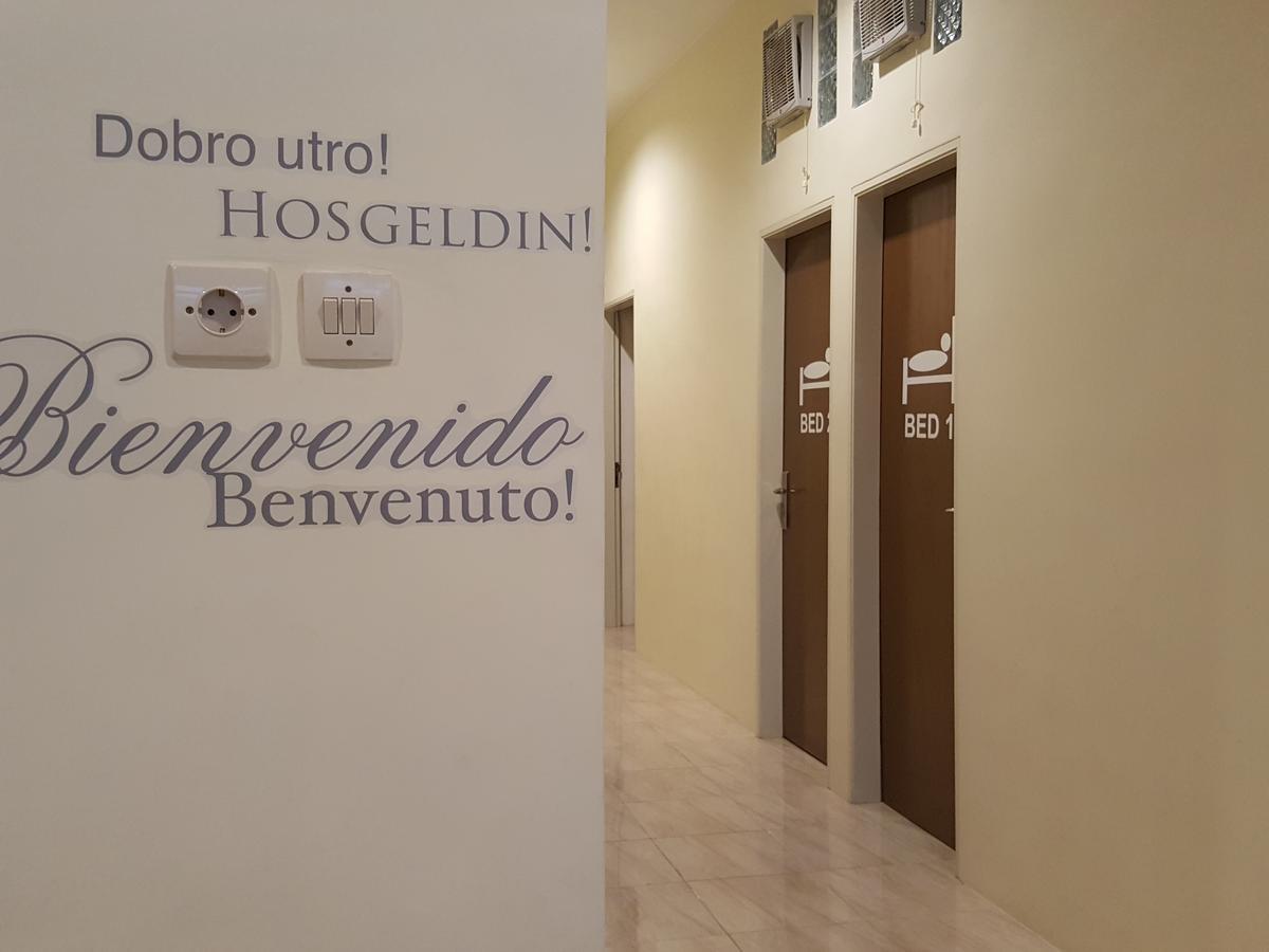 Mador Malang Dorm Hostel Dış mekan fotoğraf