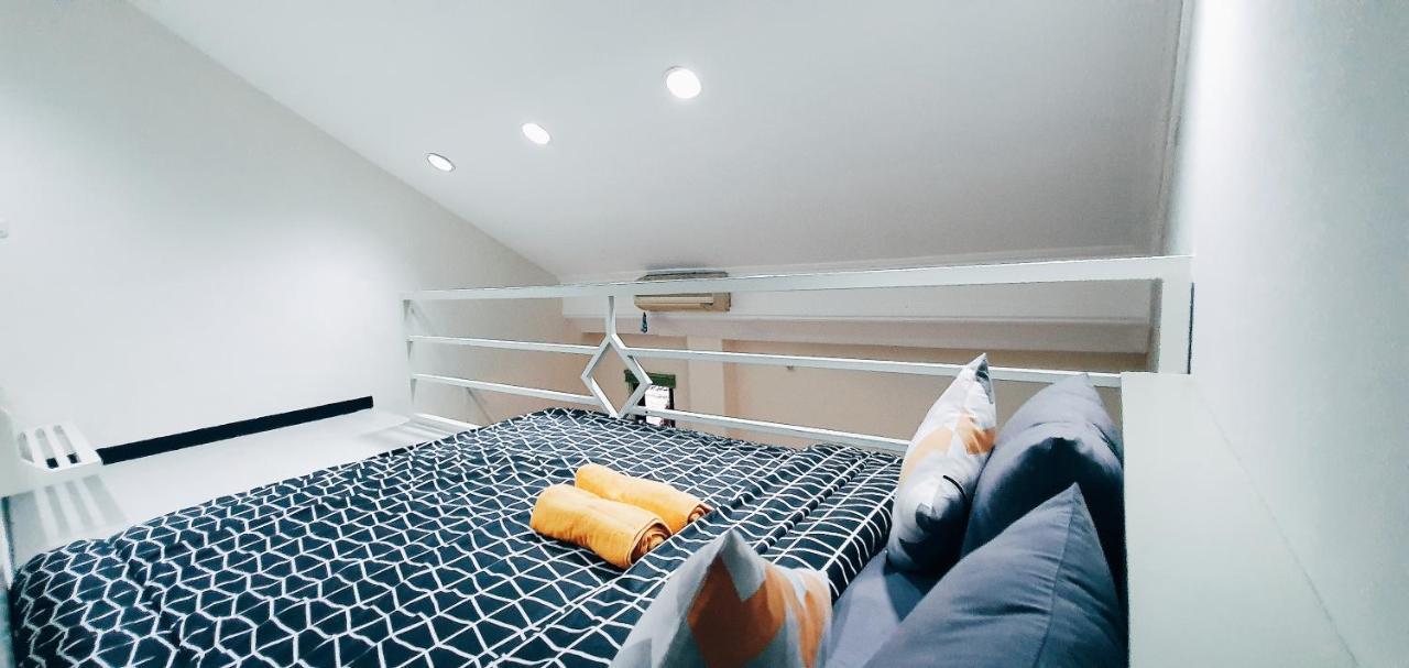 Mador Malang Dorm Hostel Dış mekan fotoğraf